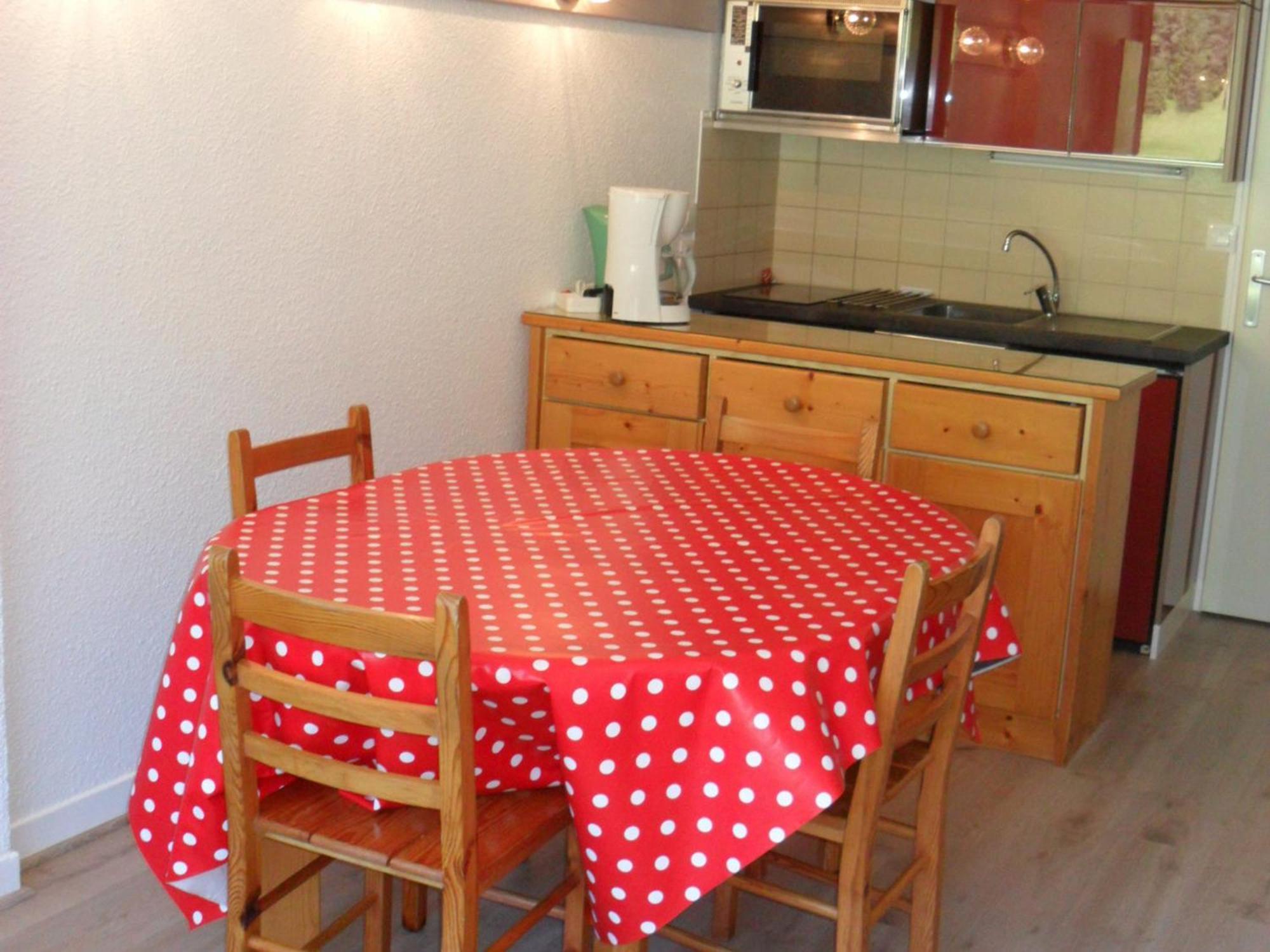Studio Cabine Avec Balcon Proche Centre Et Pistes, Parking Et Navette Gratuite - Fr-1-515-98 Villard-de-Lans Exteriör bild